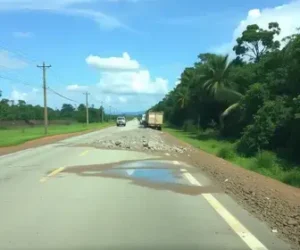 carga de cimento derramada BR-381