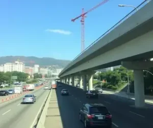 obra de passarela na Fernão Dias